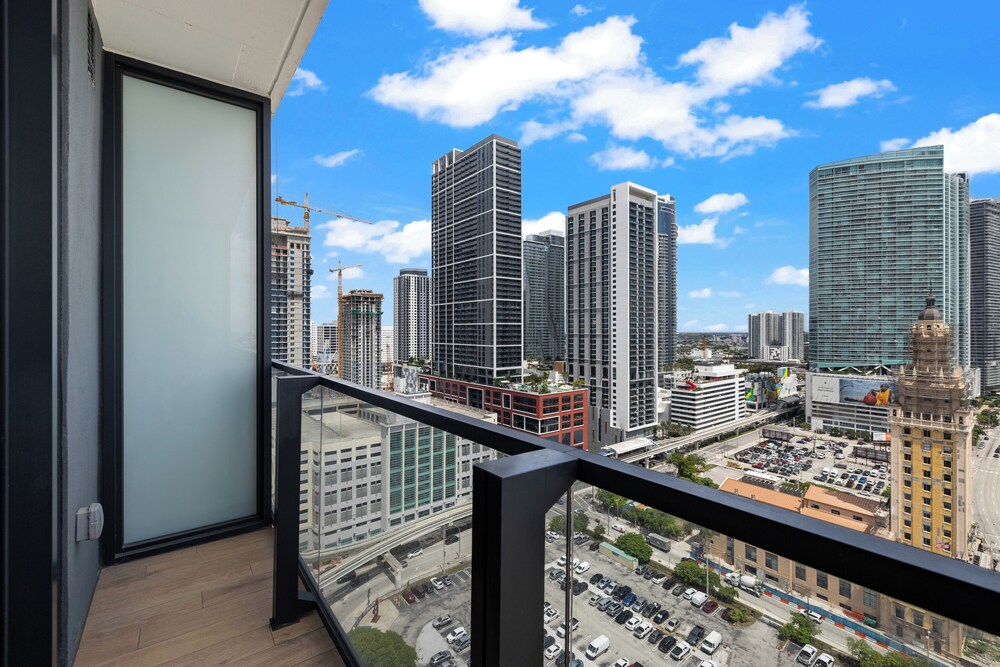 Stunning Bay View Studio