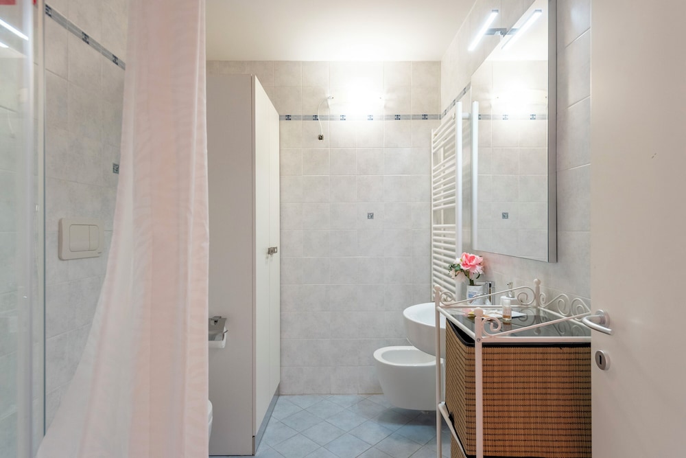 Charming Apartment Genova City View