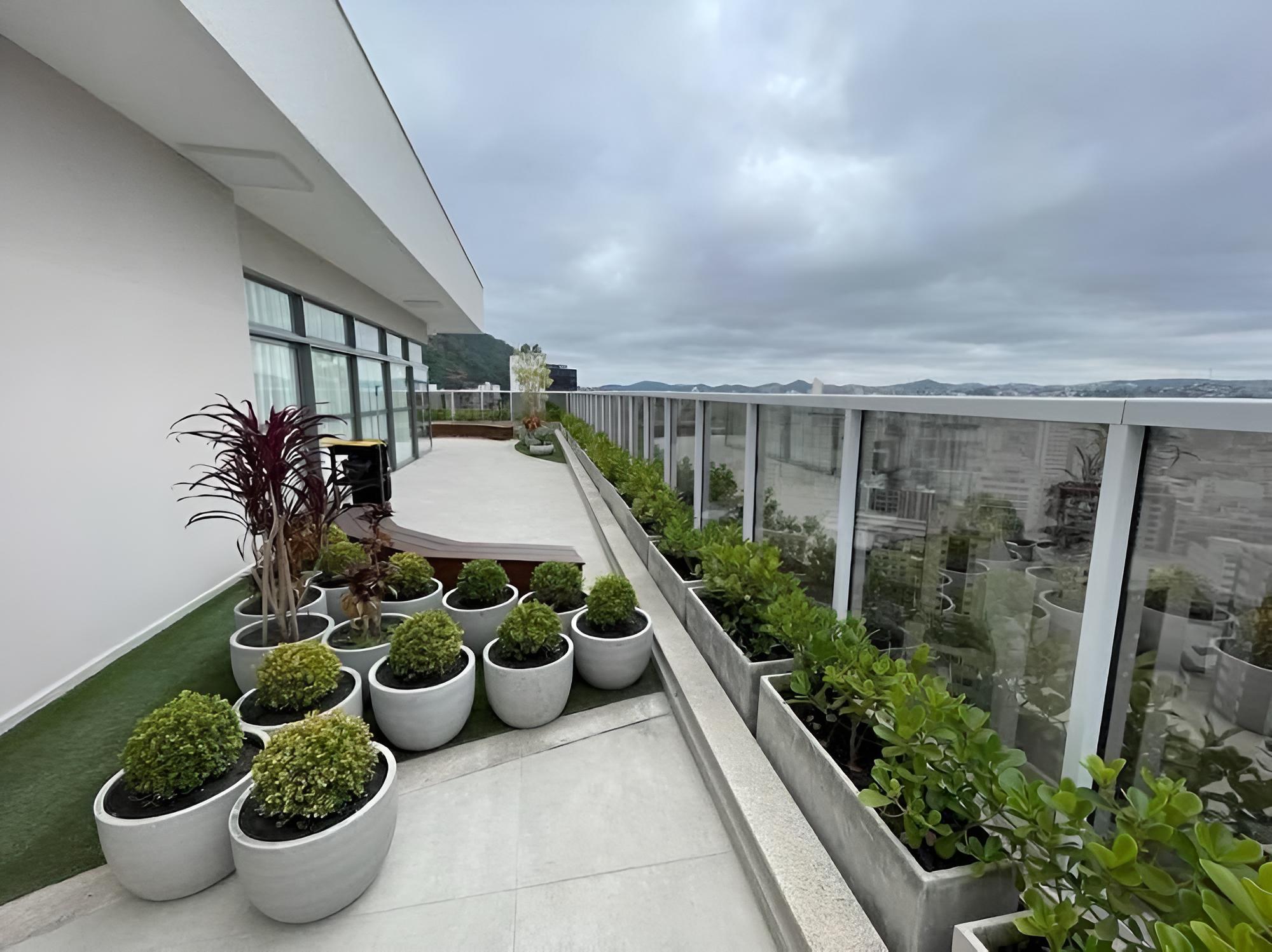 Studio Astral Av. Itamar Franco Piscina