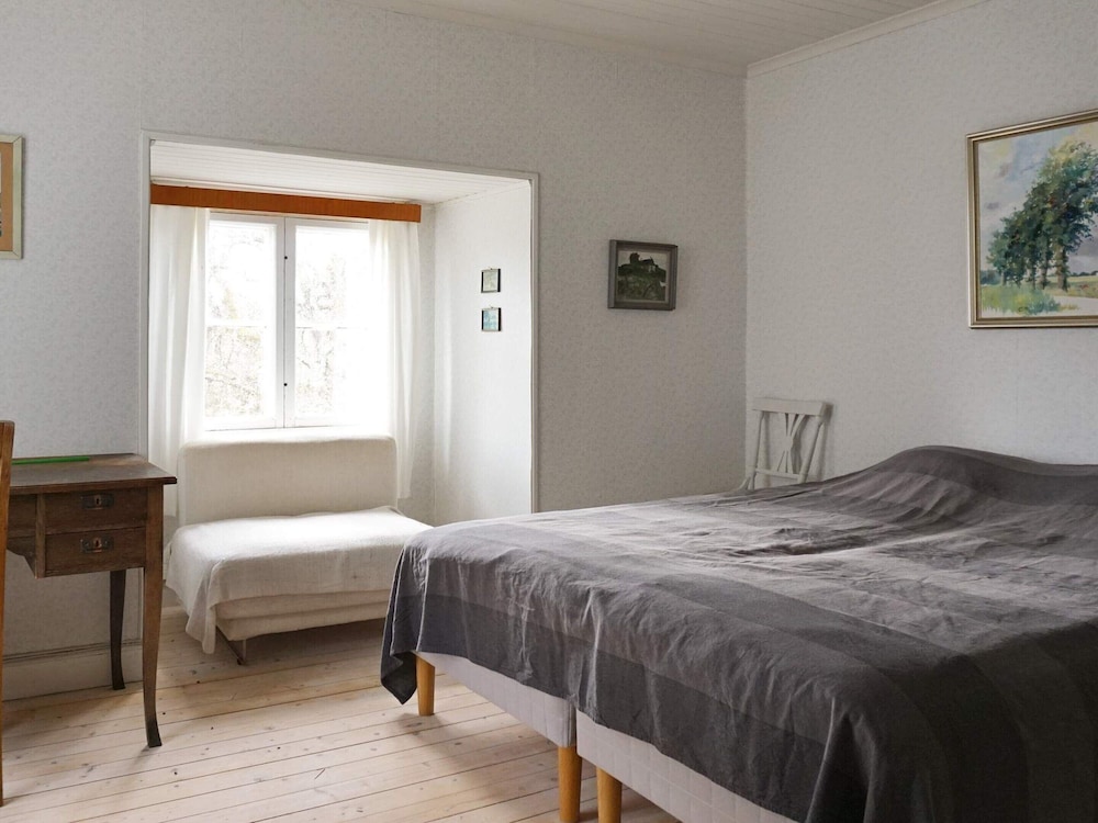 6 Person Holiday Home in Stromstad view 5