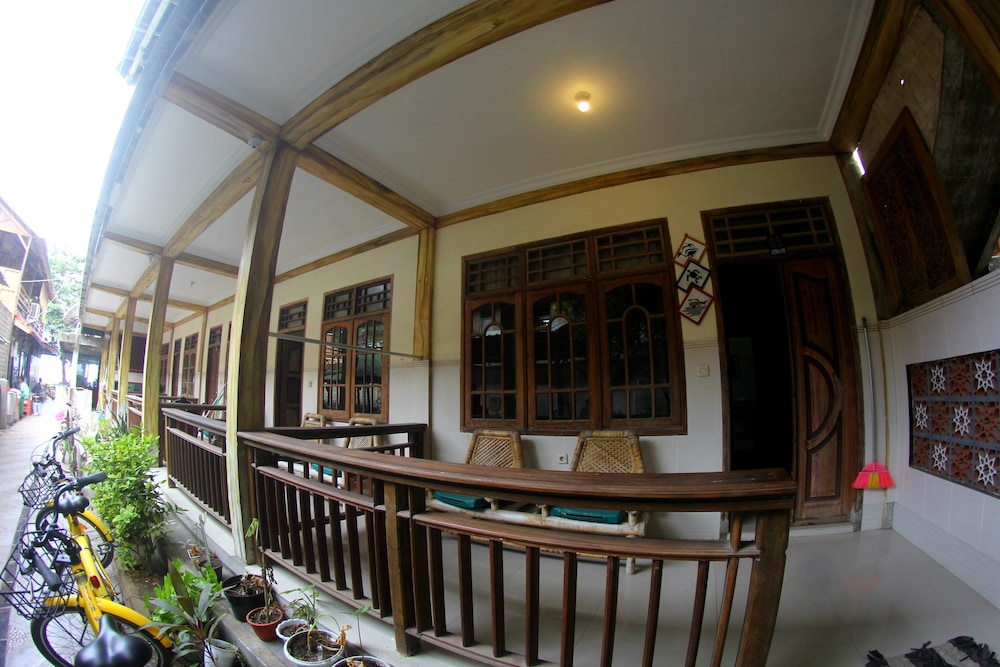 GILI BEACH WIND