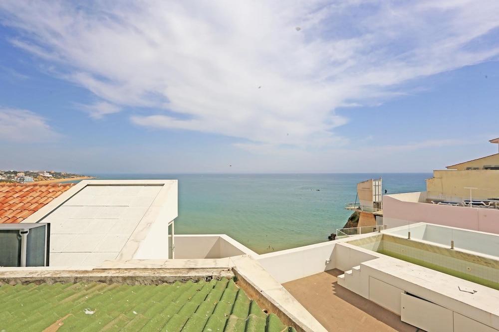 V 04 - Apartment 4 in Seacliff Albufeira