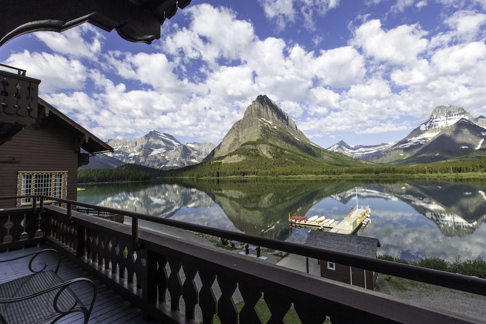 Many Glacier Hotel - Inside the Park