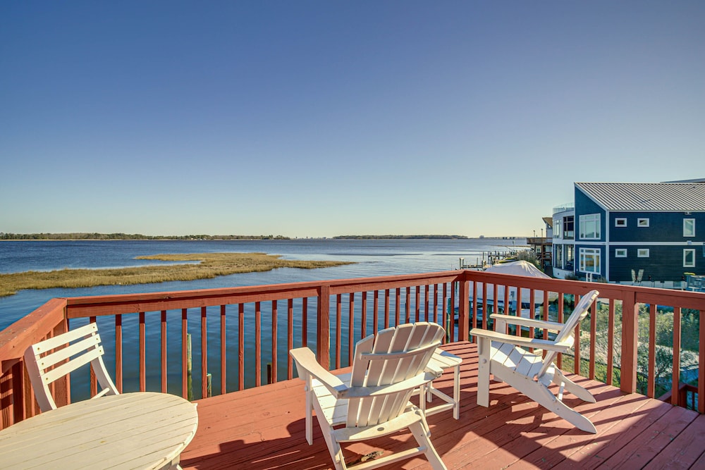 Waterfront Ocean Pines Vacation Home w/ Boat Dock! view 3