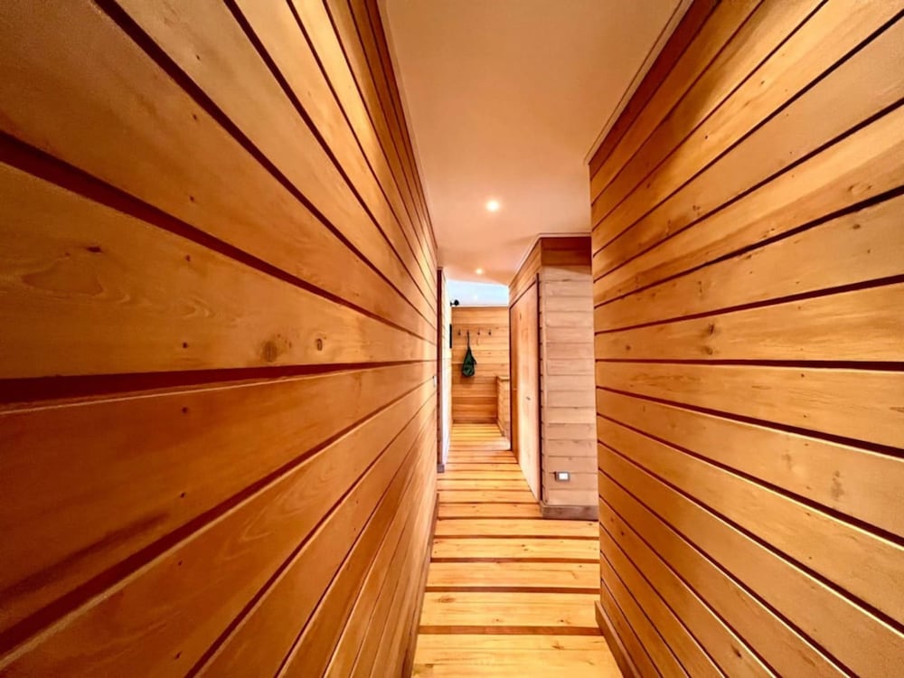 Modern Rustic House Playa El Monje Laundry Wifi