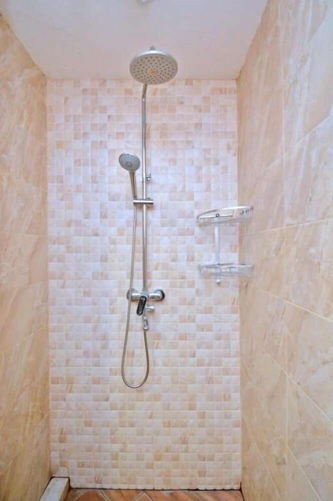 1bdr luxury apartment