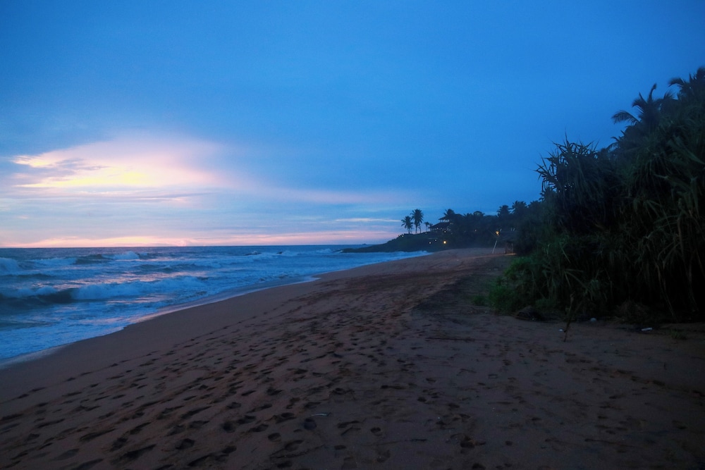 Colours Beach