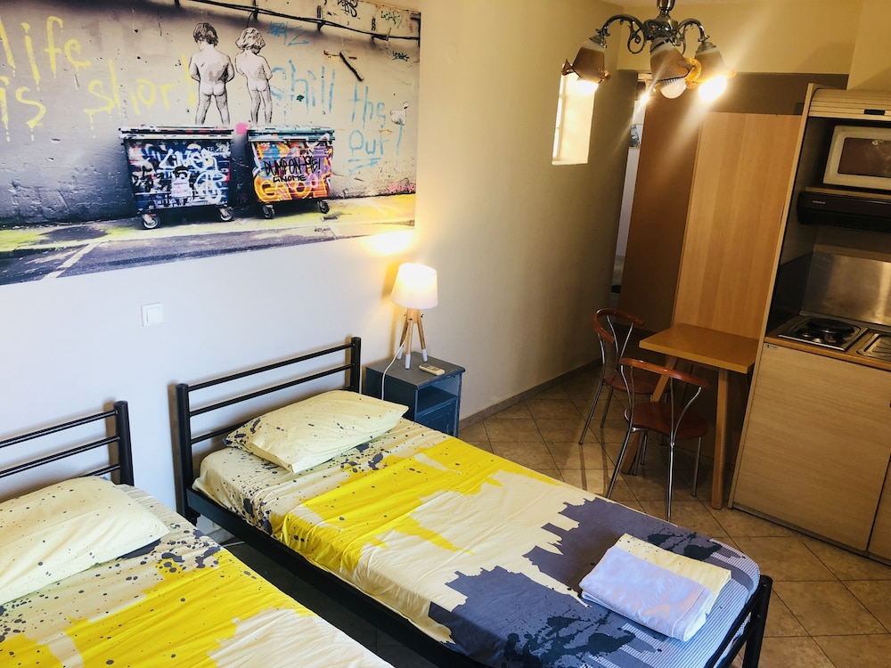 Arabas - Hostel