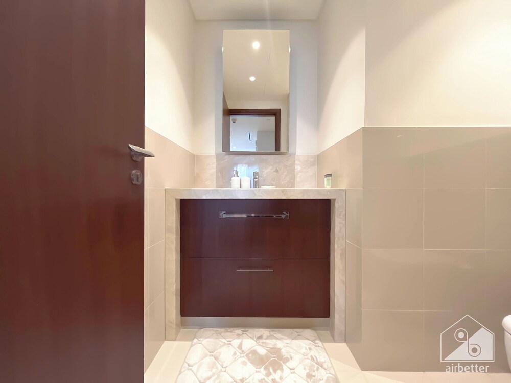 Elegant 2B at Boulevard Pointburj & Fountain View
