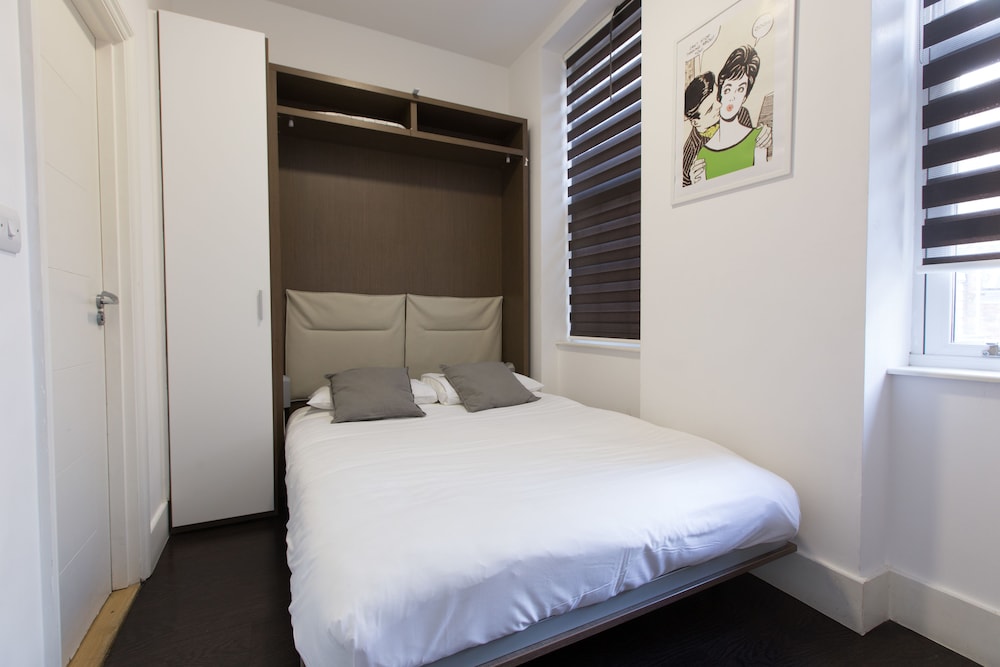 Charlotte Street Apartments by Allô Housing