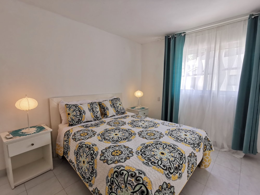 TROPICAL VILLAS playa LOS CORALES