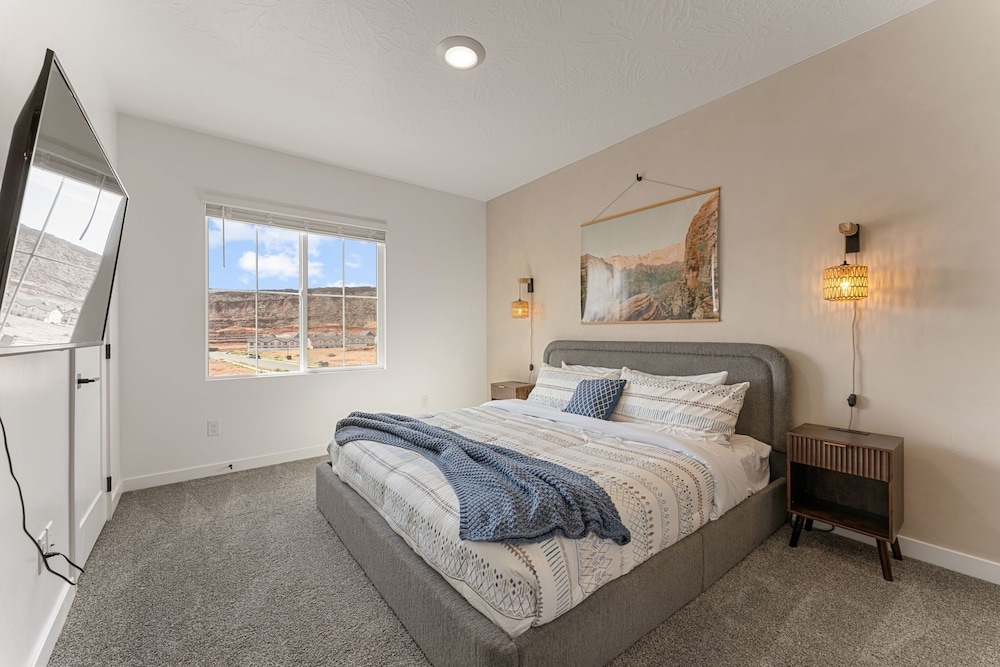 Adventure Basecamp 4 Bedroom Townhouse
