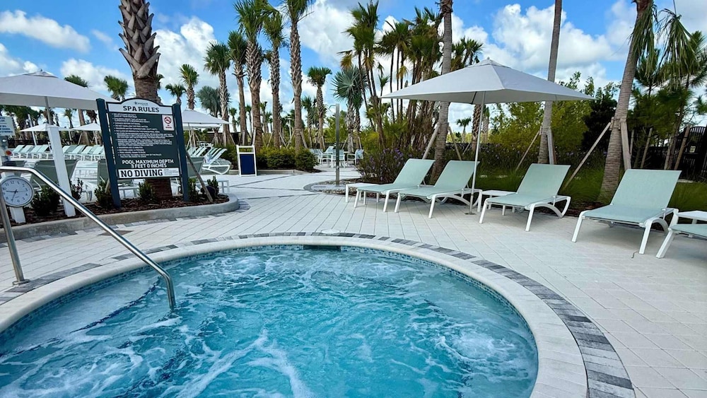 Upstay Family Fun 5BR Retreat w Pool Games Room