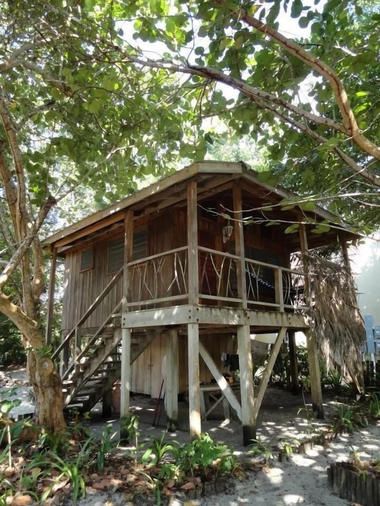 finca beach house and cabana