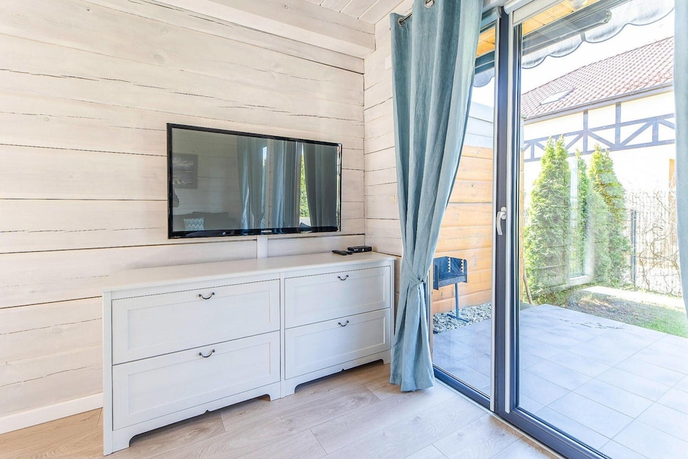 Comfortable Holiday Homes Close to the Beach view 3