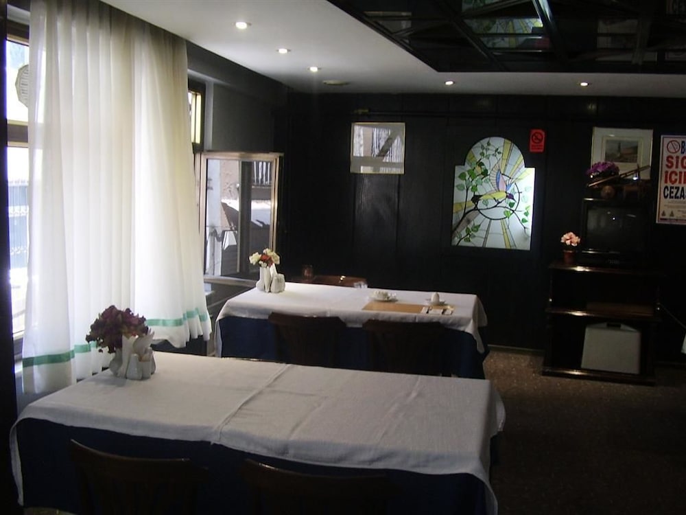 Padova Otel - Image 14