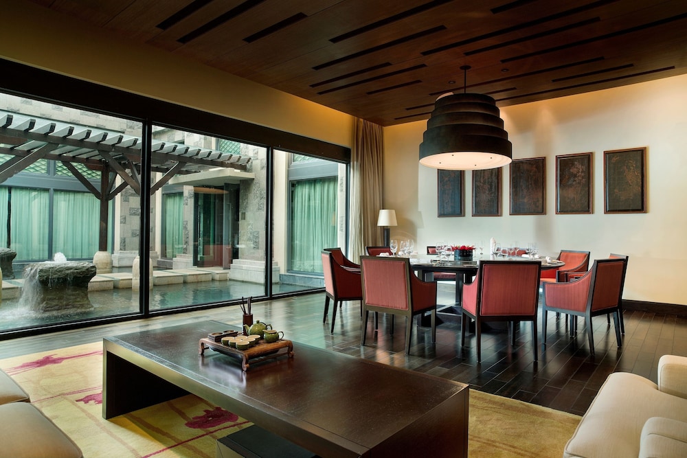 Raffles Hainan
