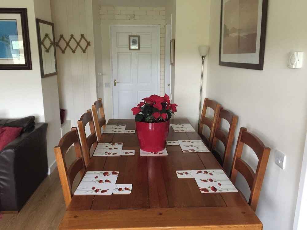 3 bed Detached Sound Healing Retreat Bungalow