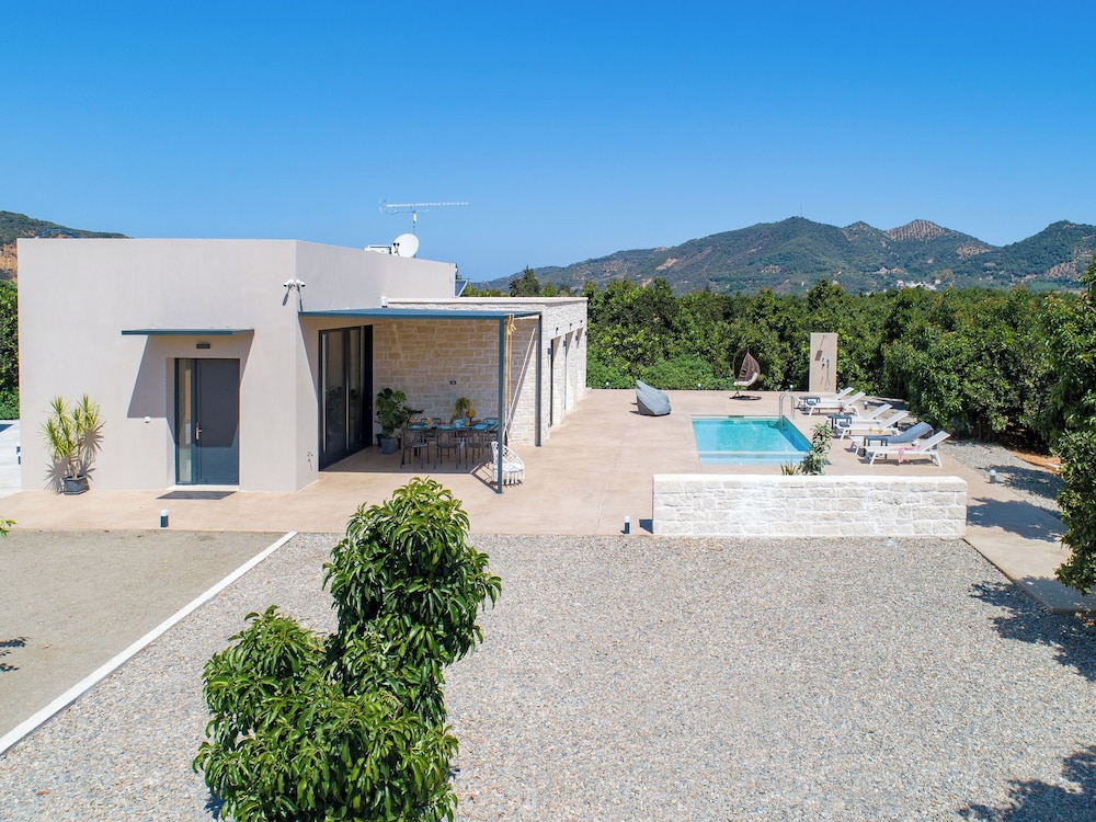 PanStel - Villa Aurora with private pool