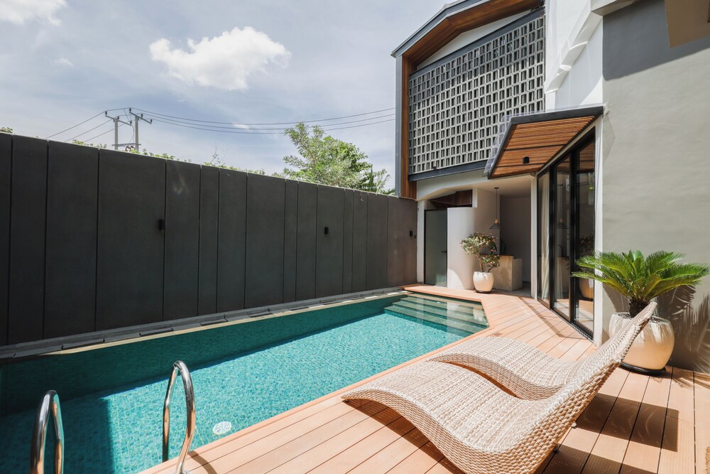 Brand New Modern Villa in Key Seminyak