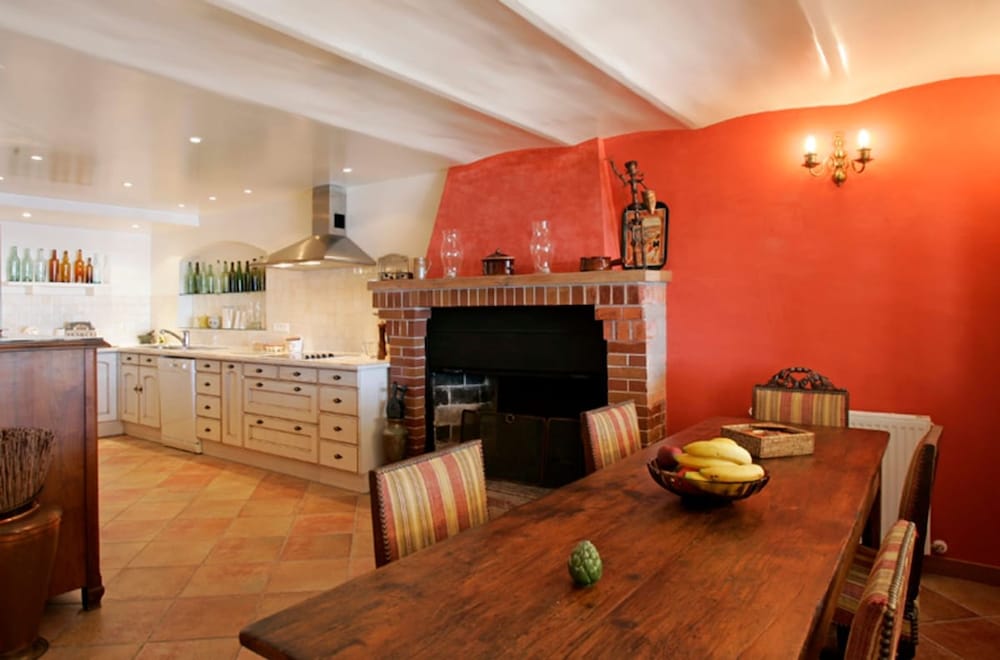 Private Beach Villa sea View - Th Oule sur mer