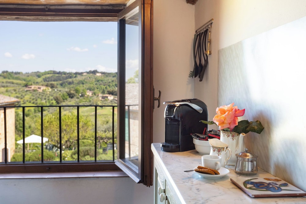 Borgo Villa Certano
