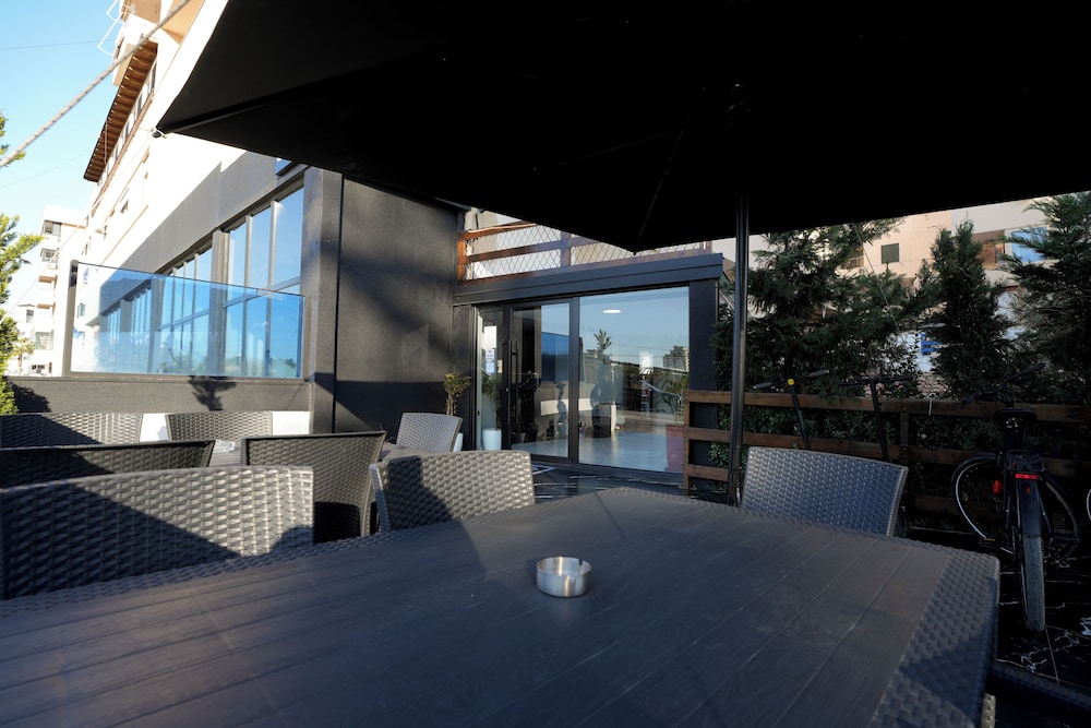 Enles Hotel
