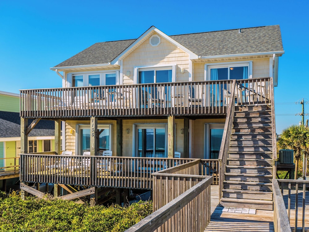 Twin Palms by Topsail Realty