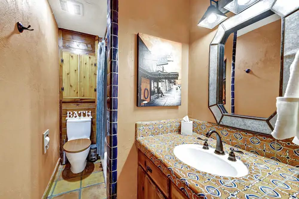 Terracotta Oasis - Wimberley for 30 Guests