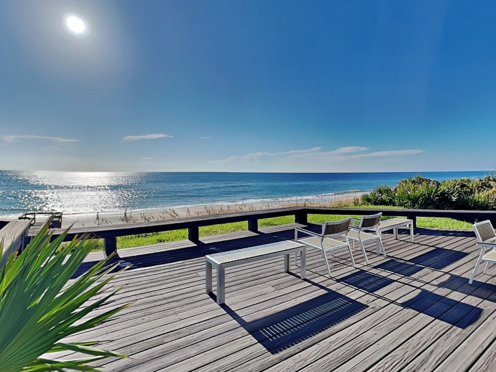 Ocean Commotion by Distinctive Beach Rentals