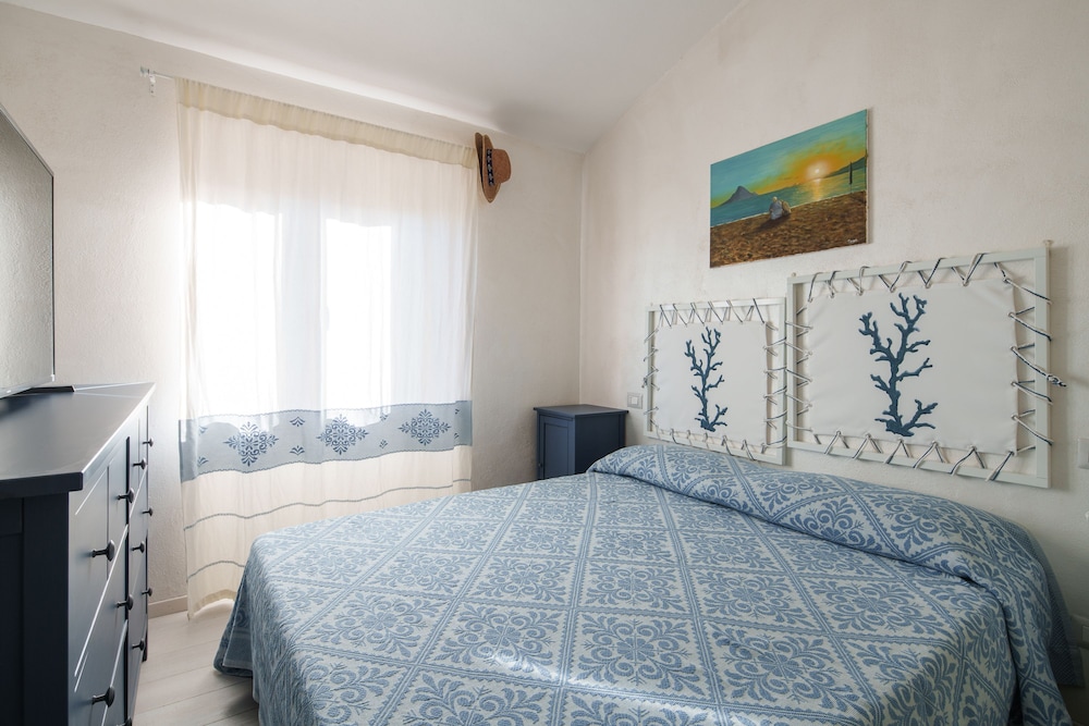 Sea Breeze Terrace in Loiri Porto San Paolo view 2