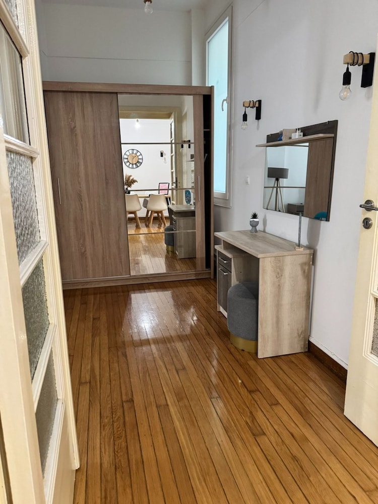 Aura Aura Apartment at Kolonaki