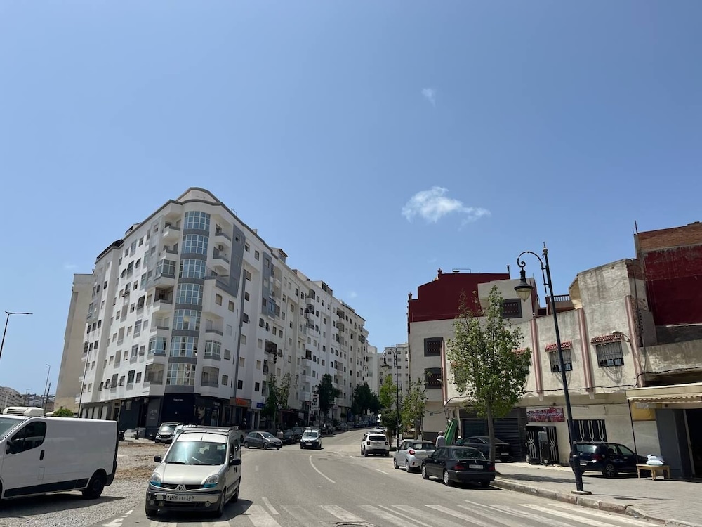 COZY URBAN TANGER 03