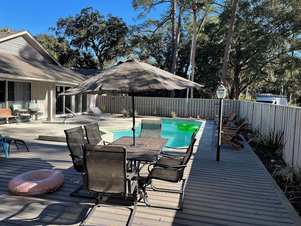 14 Beach Lagoon Road at The Sea Pines Resort