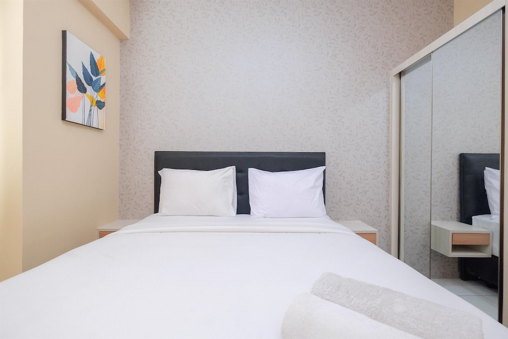 Simply Cozy 2BR Apartment at Podomoro Golf View