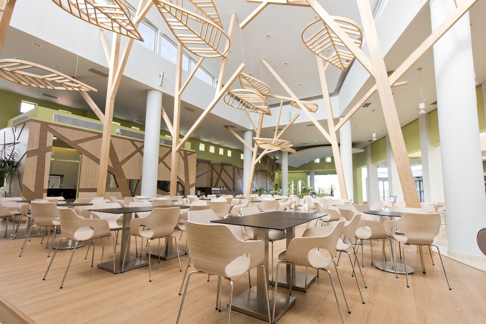 Blue Lagoon Resort - All Inclusive photo 2