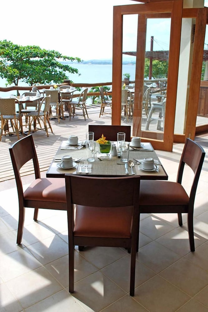 Almont Beach Resort