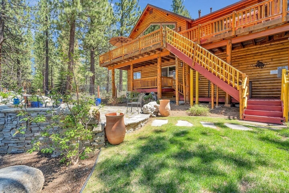 Lake Tahoe Vacations - 1603 Bel Aire Circle 3 Bedroom Home by RedAwning - Property Image 11