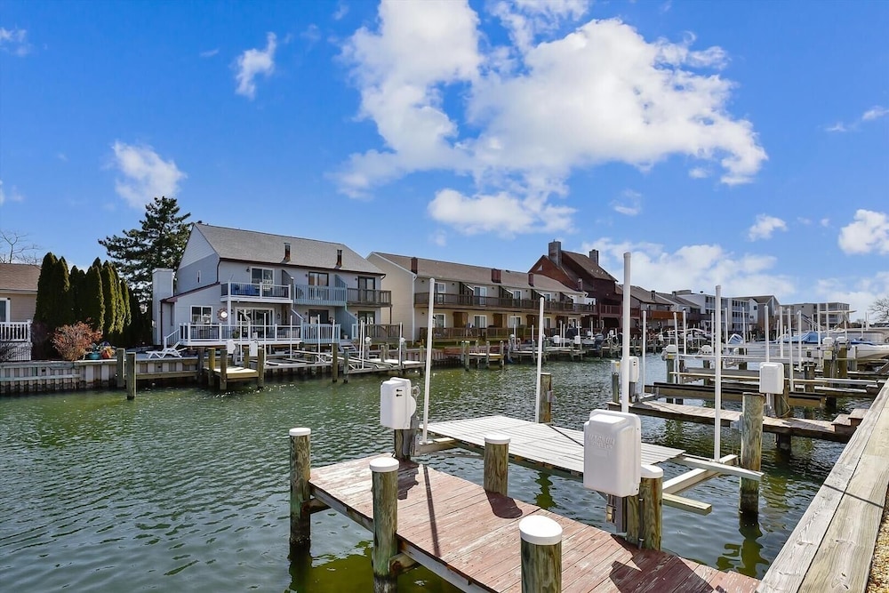 Harbour Bay 23