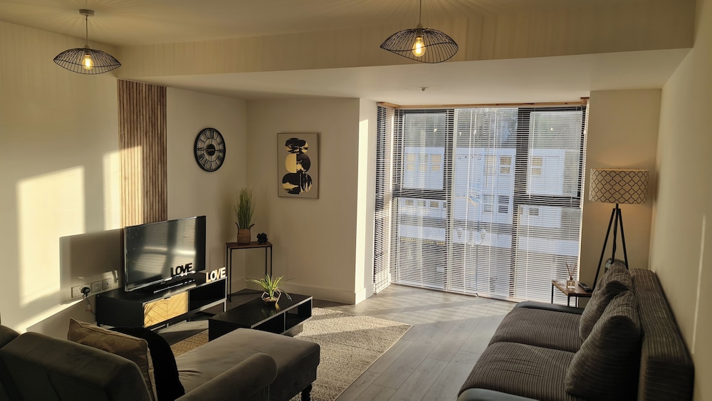 Modern City Apartment