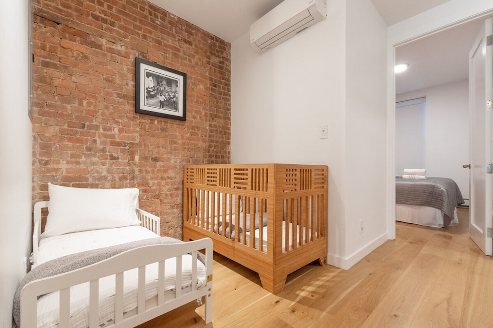 Hawthorn II by Rove Travel 3BR Apartment