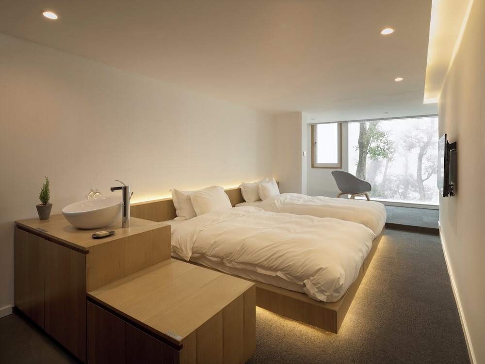 Aventree Hotel
