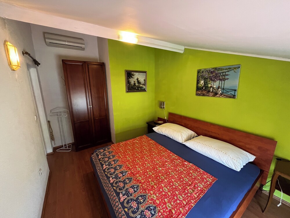 Apartment Rosa 2