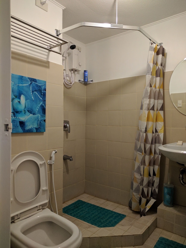 1BR Unit For Rent One Oasis Condominium