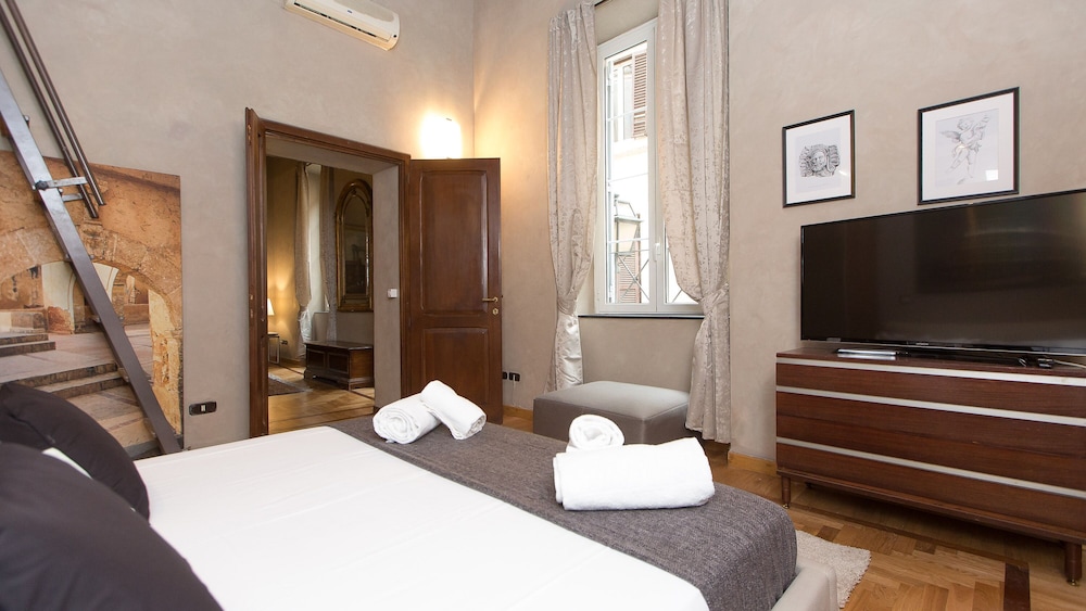 Rental in Rome Coronari Luxury Terrace