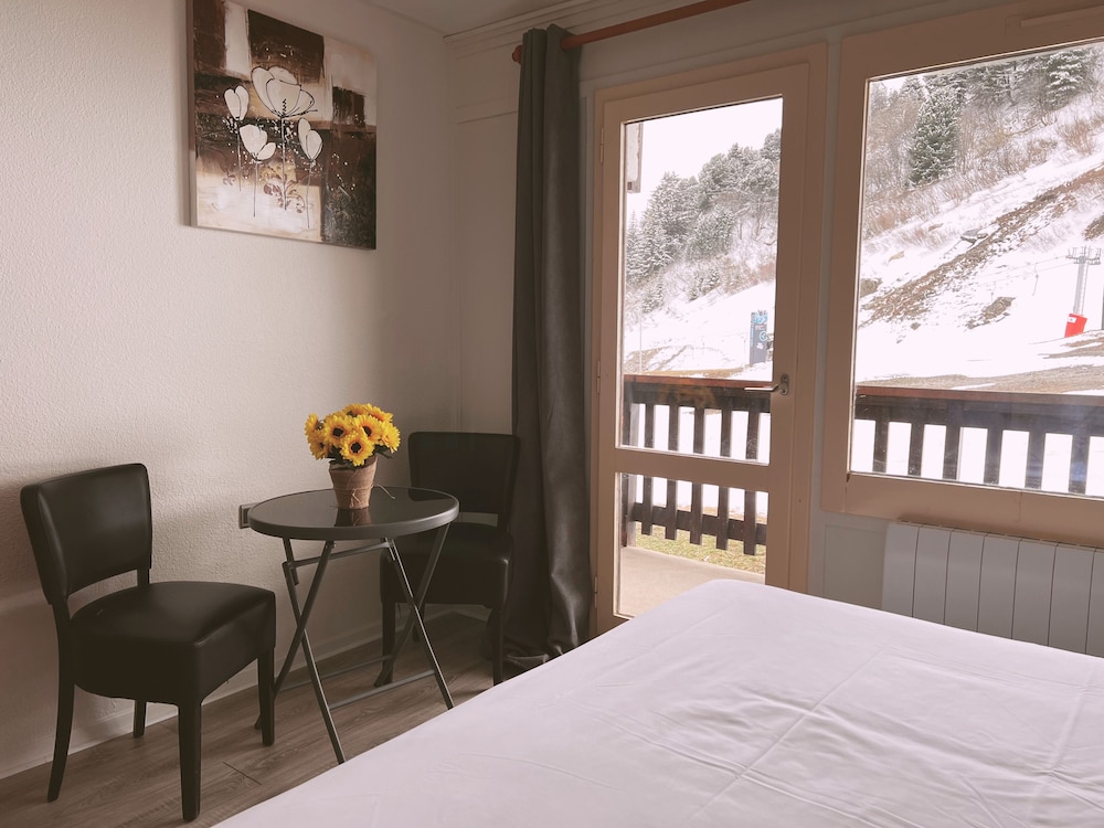 Les Allues Vacations - Hotel La Tarentaise - Property Image 11