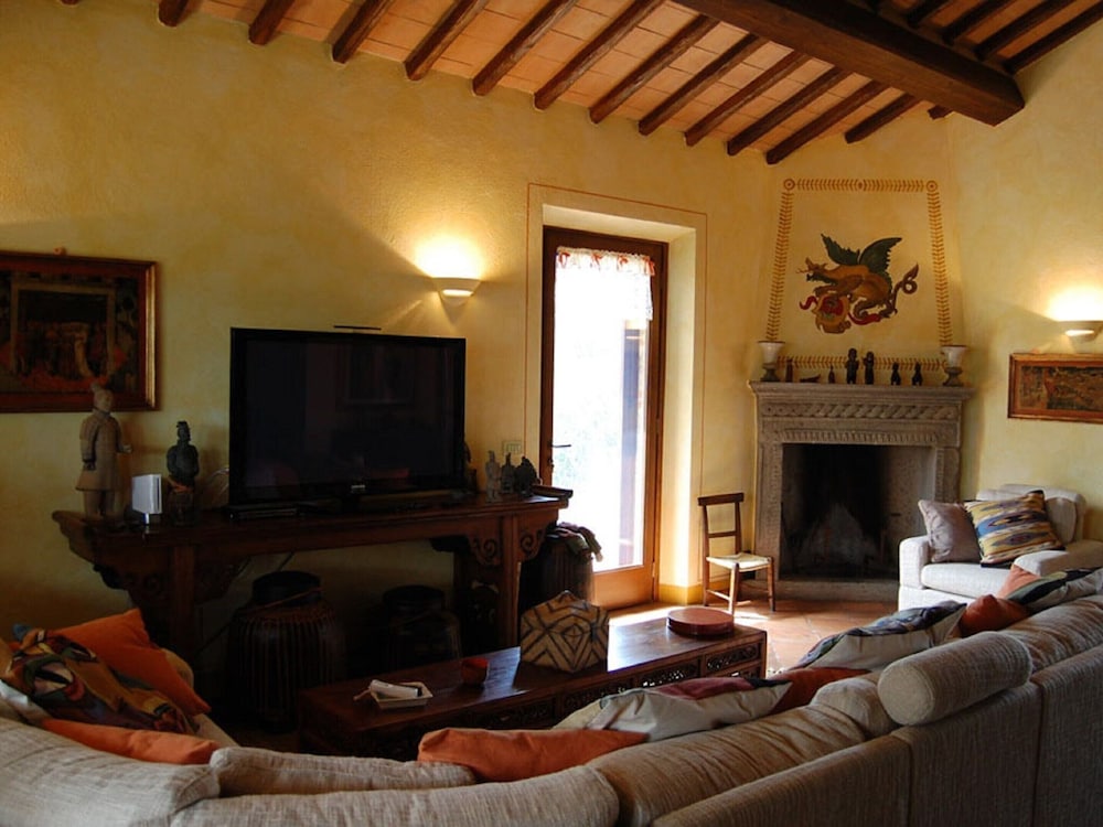 Villa in Orbetello With Private Pool & Sauna