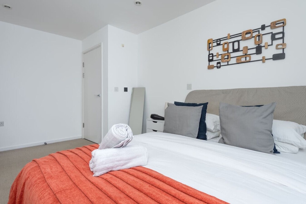 Old Street Gem - Modern Apartment