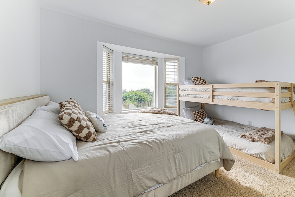3-acre Property: Beachfront Home in Smith River!
