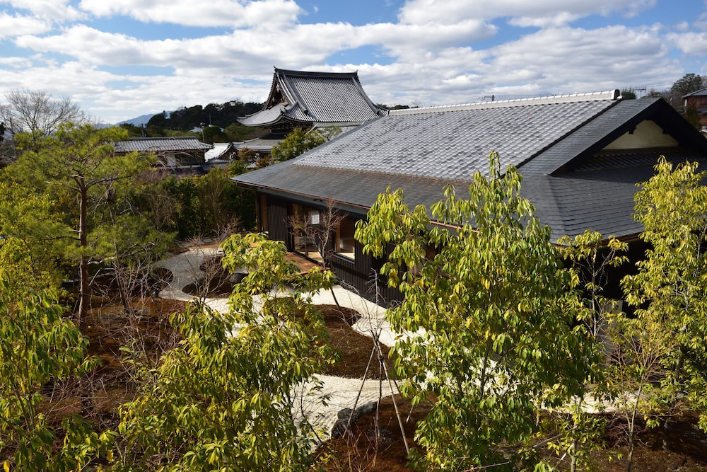 Machiya AOI KYOTO STAY AOI Suites at Nanzenji